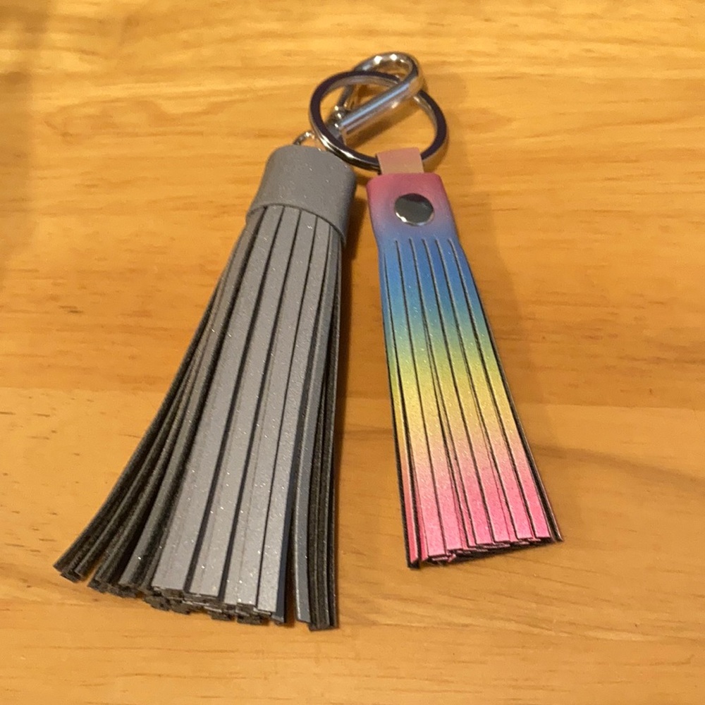 Double reflective tassel keychain